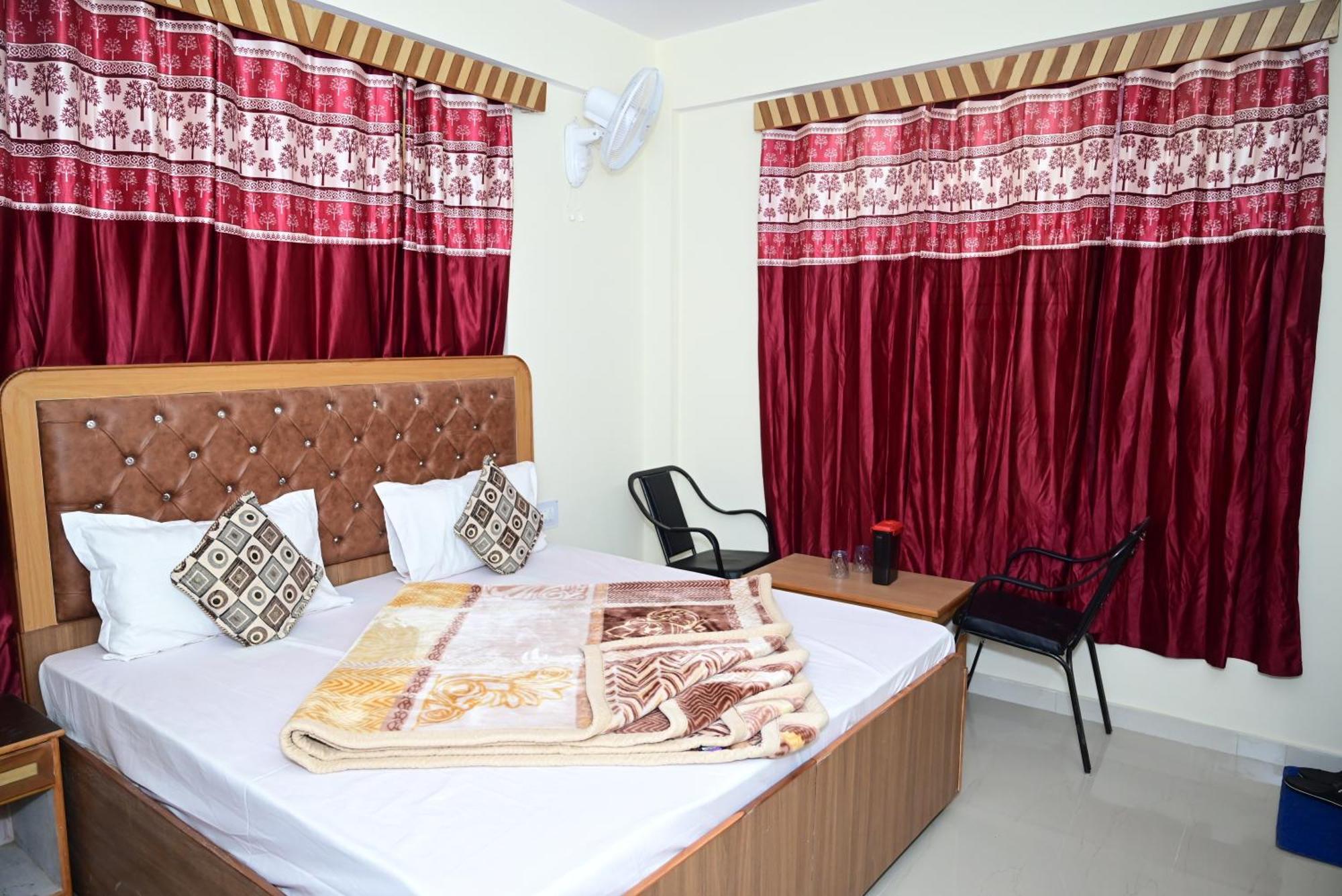 Krishna B&B Near Mall Road Shimla Exteriör bild